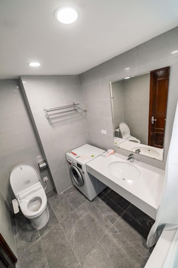 T&B Housing Aparthotel Hanoi Bagian luar foto