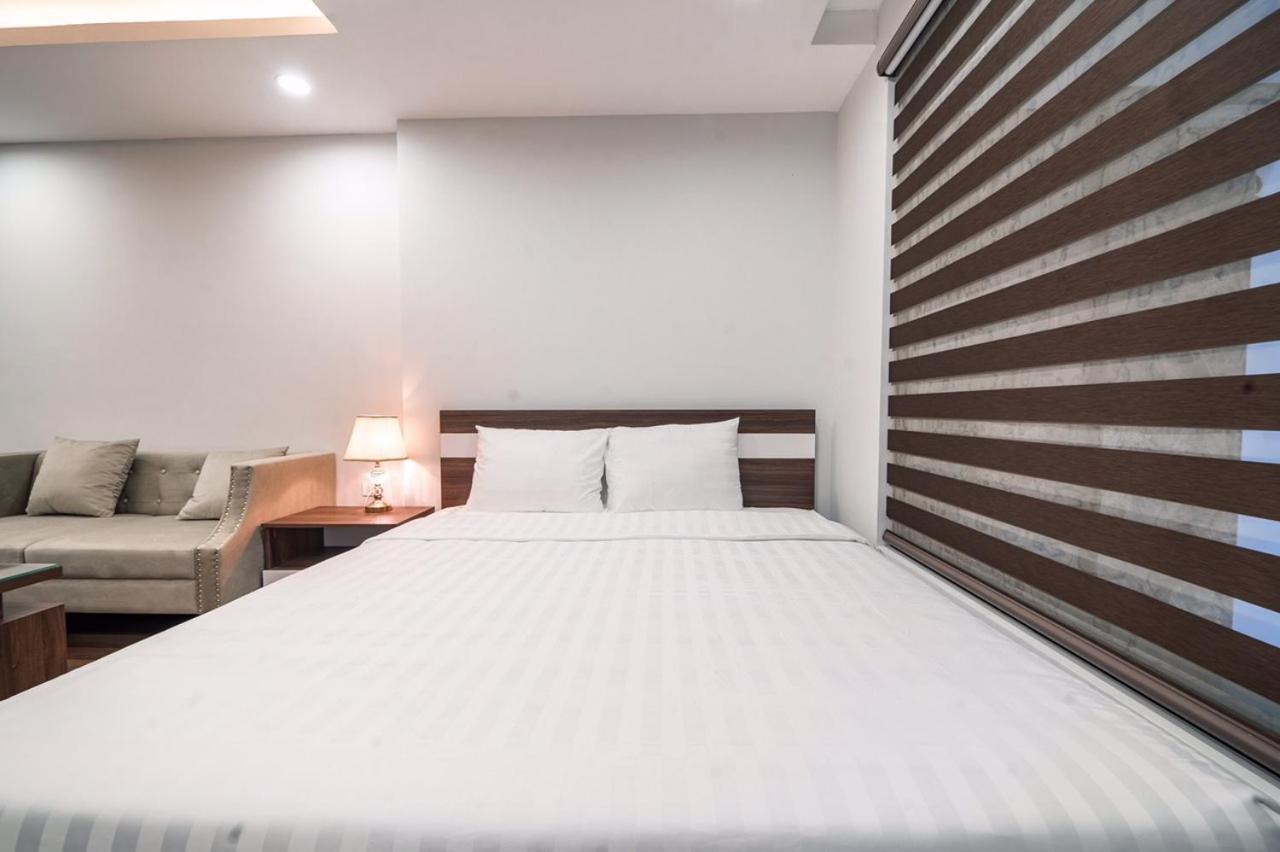 T&B Housing Aparthotel Hanoi Bagian luar foto